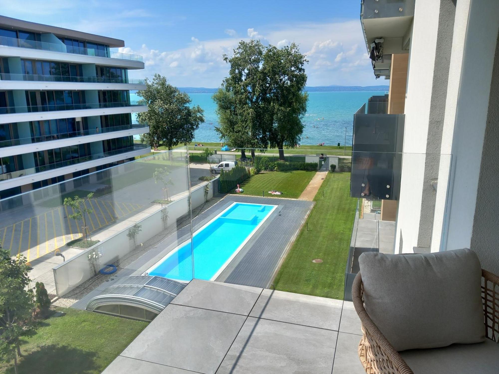 希欧福克Sol Balaton公寓 外观 照片
